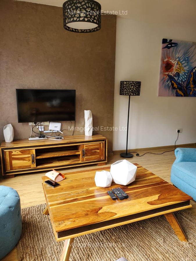 Serviced 2 Bed Apartment with Swimming Pool in Kilimani - 8