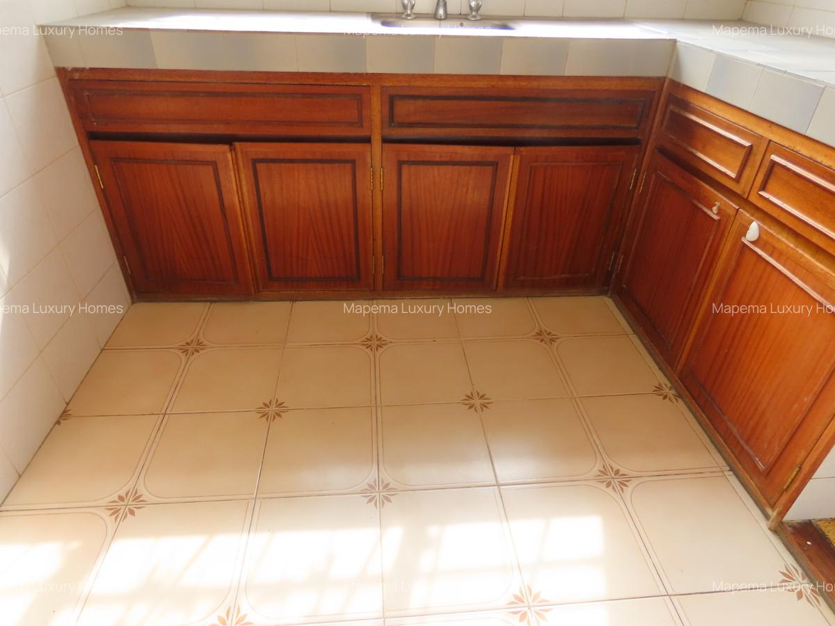 2 Bed House with En Suite at Silanga Road - 4