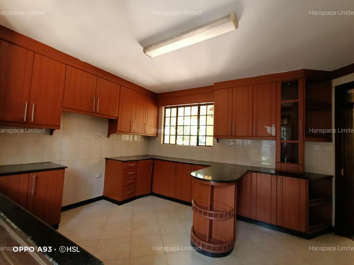 5 Bed Townhouse with Staff Quarters in Kileleshwa - 4
