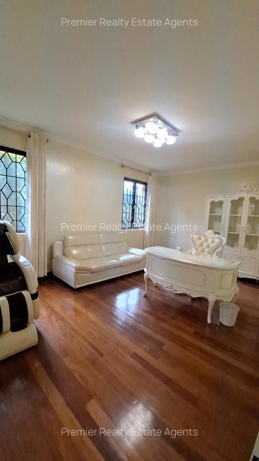 5 Bed Villa with En Suite at Runda - 8