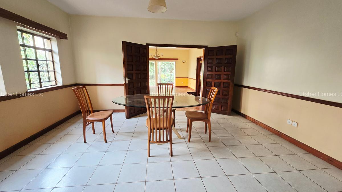 5 Bed House with En Suite in Runda - 18