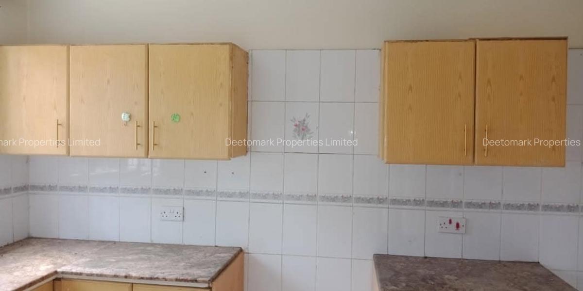 4 Bed Townhouse with En Suite at Langata - 9