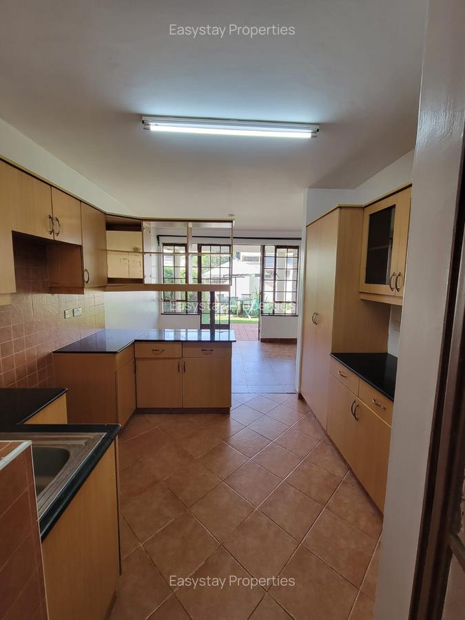 2 Bed Apartment with En Suite in Westlands Area - 2
