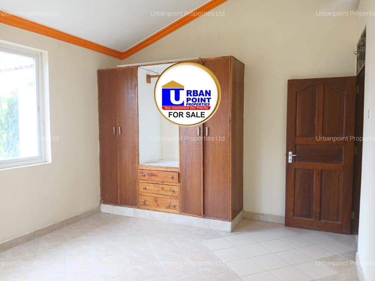 4 Bed House with En Suite at Utange - 9