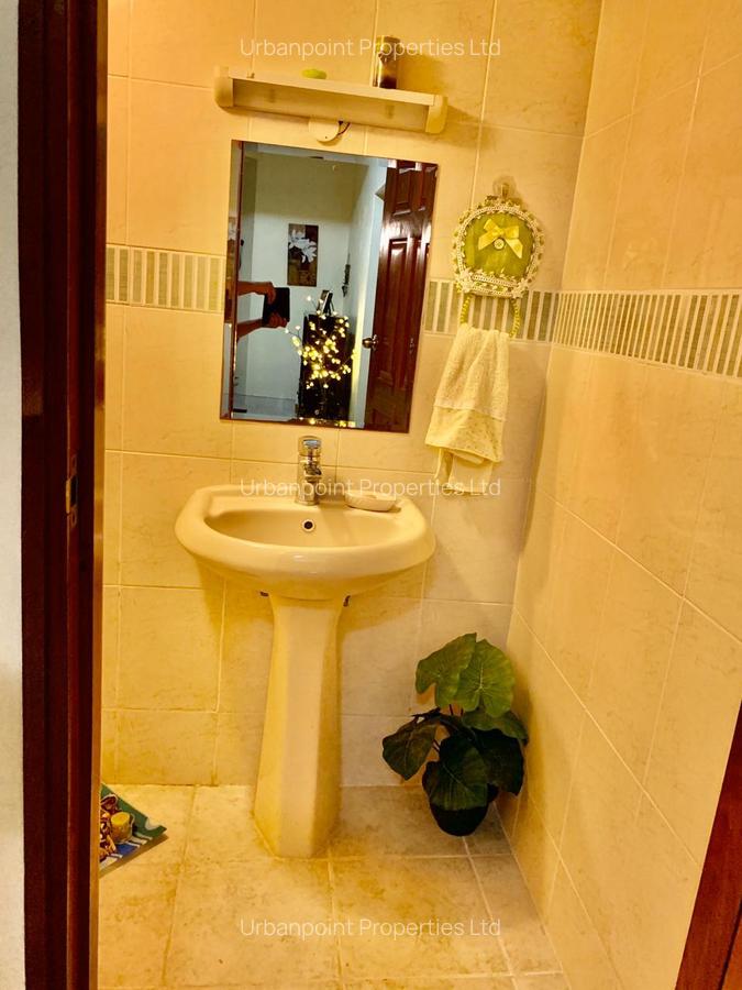 4 Bed House with En Suite in Nyali Area - 9