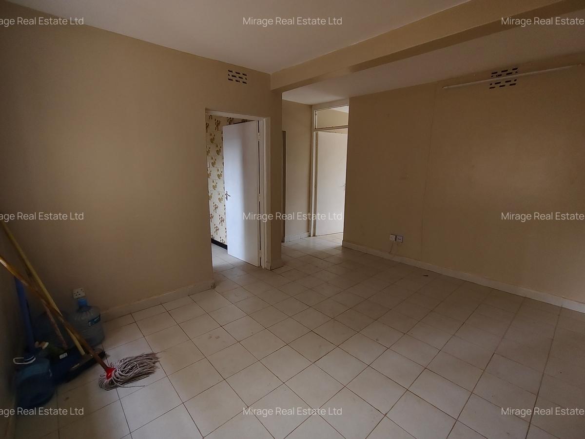 2 Bed Apartment with Parking in Hurlingham - 7