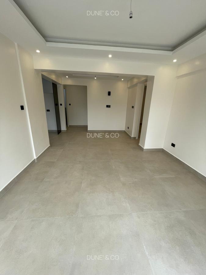 Serviced 2 Bed Apartment with En Suite in Westlands Area - 6