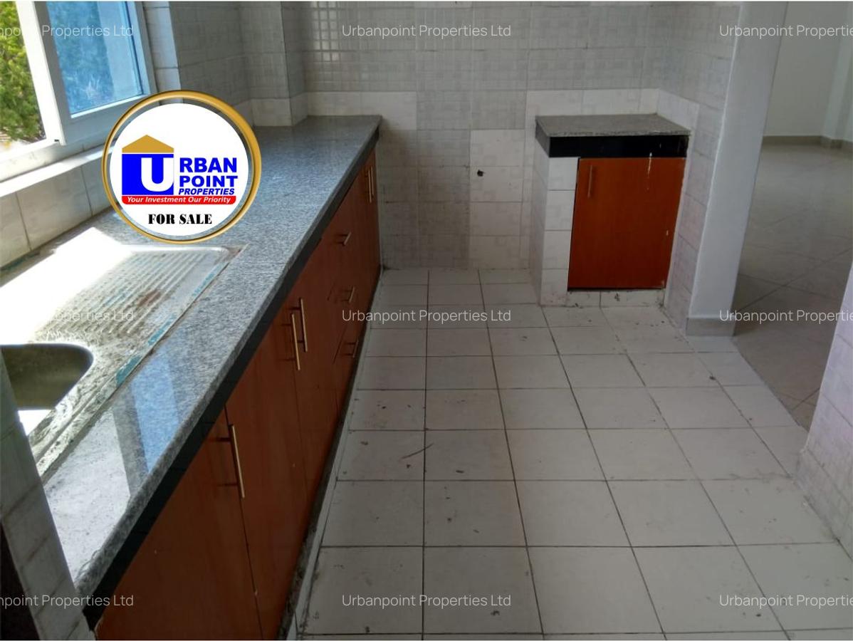 3 Bed Apartment with Parking in Tudor - 7
