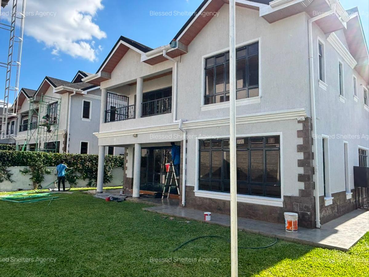 4 Bed Villa with En Suite in Kiambu Road - 17