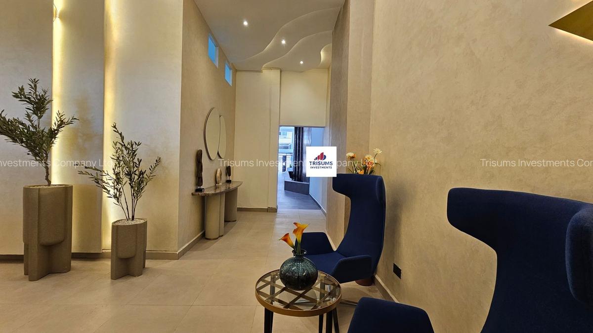 4 Bed Apartment with En Suite in Parklands - 9