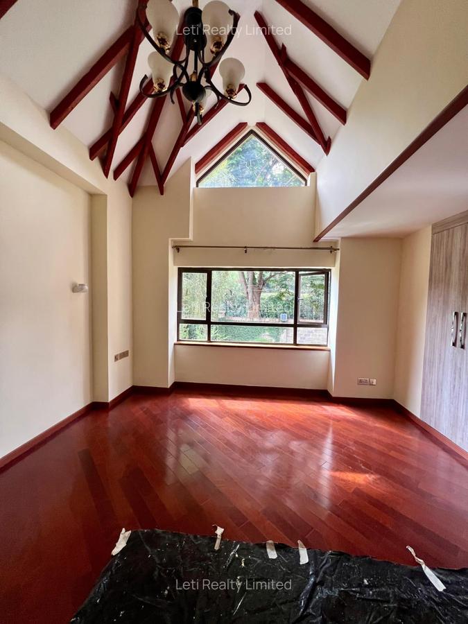5 Bed Townhouse with En Suite in Lavington - 10