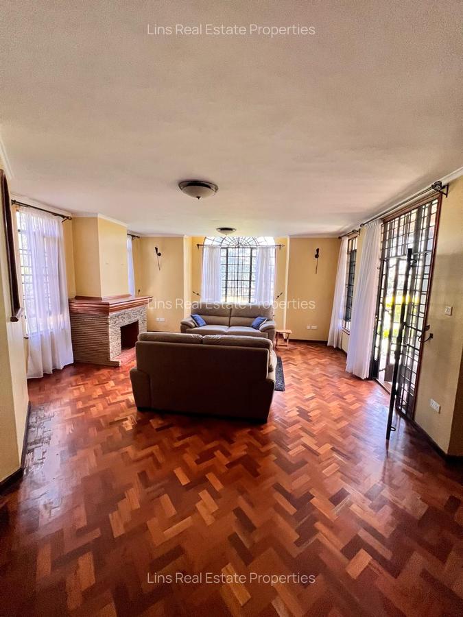 5 Bed Townhouse with En Suite in Runda - 4