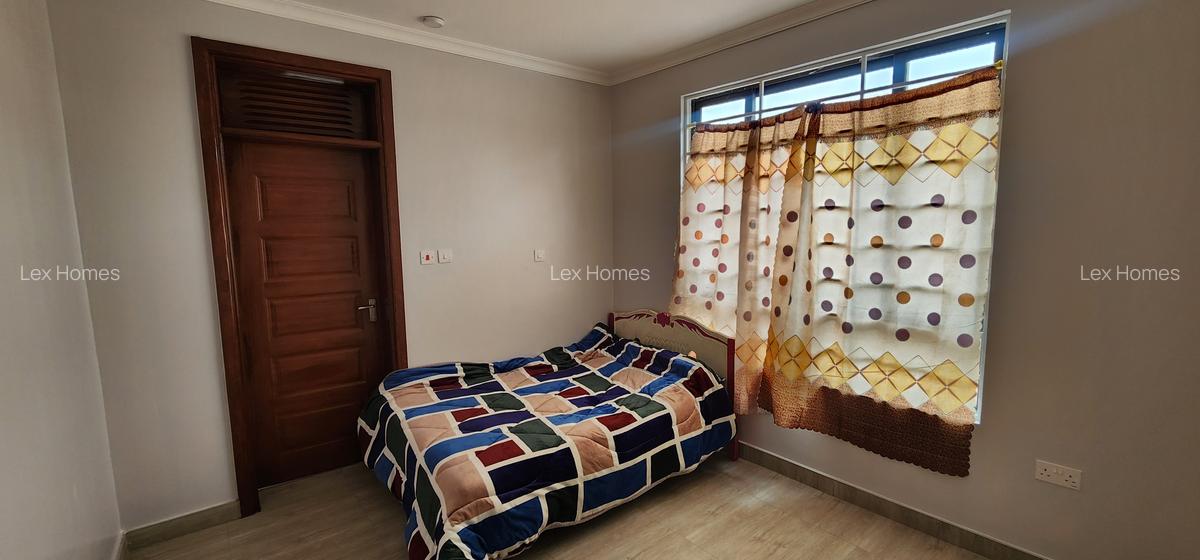 4 Bed House with En Suite at Rimpa - 9