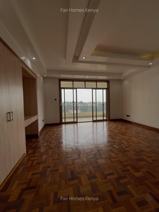 3 Bed Apartment with En Suite at Othaya Road - 4