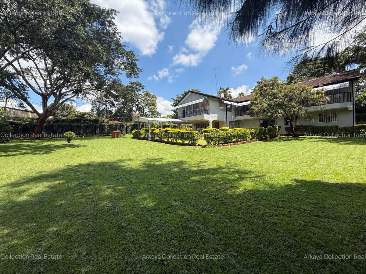 5 Bed House with En Suite in Nyari - 1