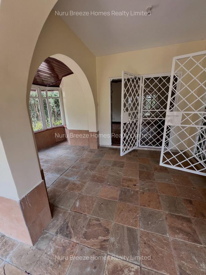 4 Bed Townhouse with En Suite in Lavington - 4