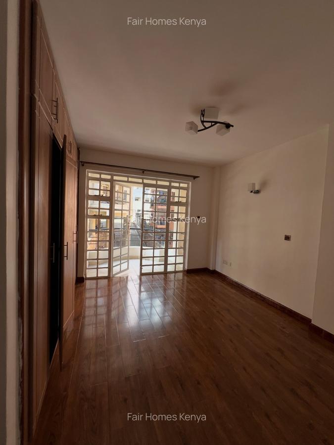 3 Bed Apartment with En Suite at Hatheru Road - 7