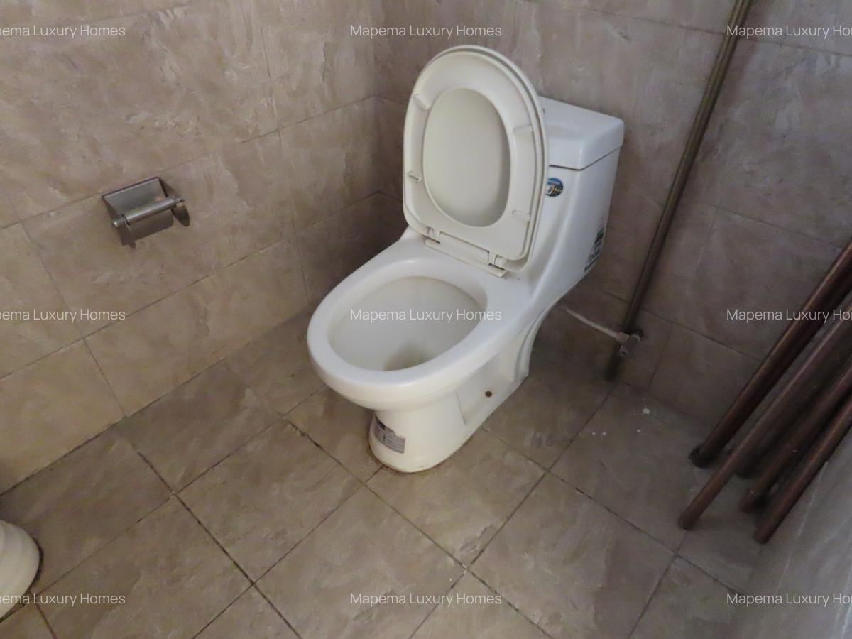 3 Bed House with En Suite at Bogani Road - 8