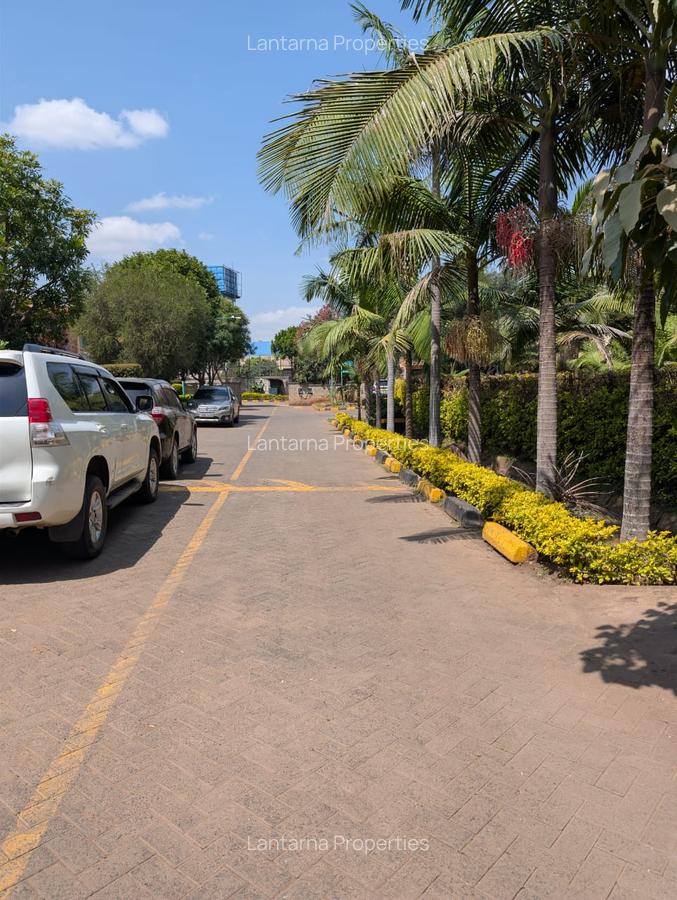 Serviced 4 Bed Apartment with En Suite at Kijenge Road - 11