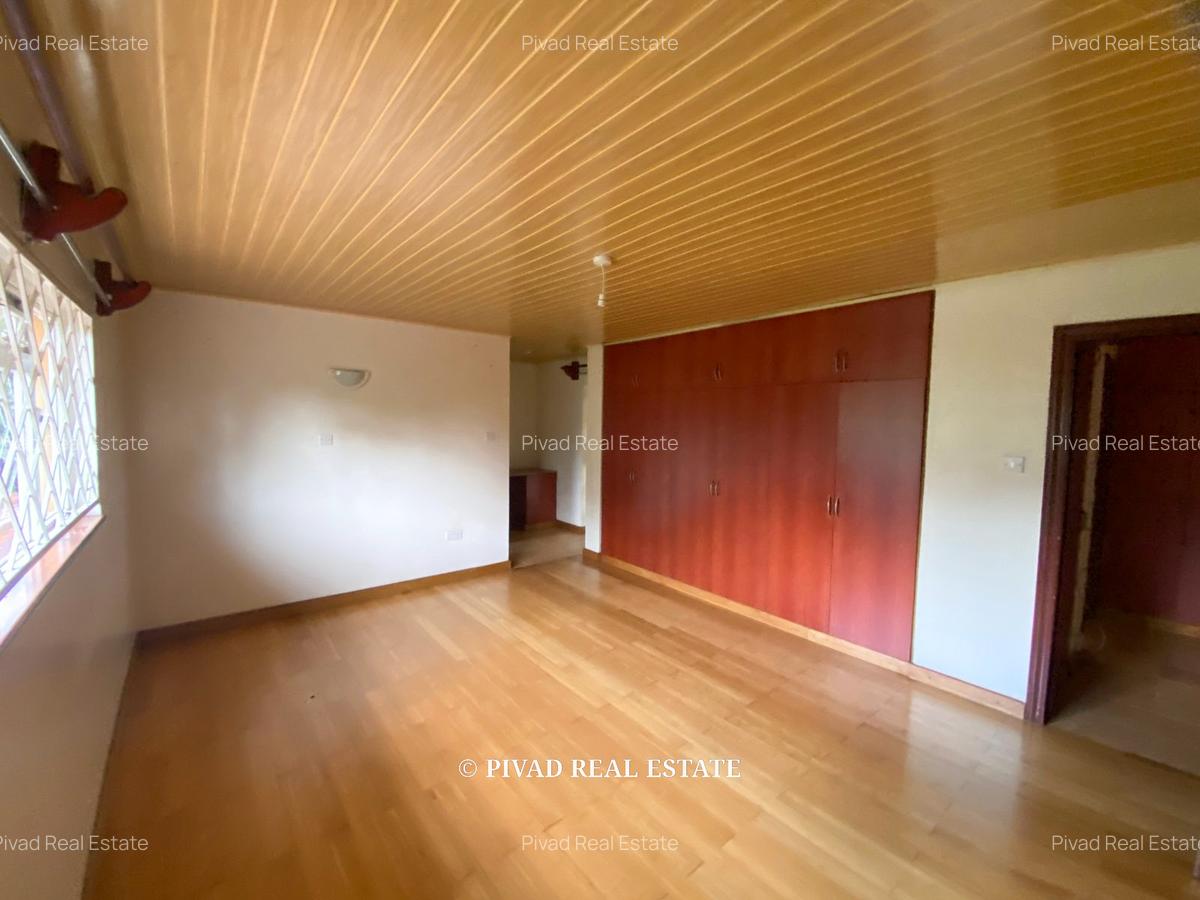 4 Bed House with Garden in Runda - 13