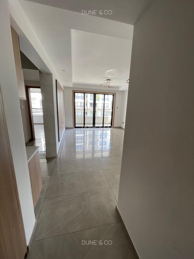 2 Bed Apartment with En Suite in Riverside - 5