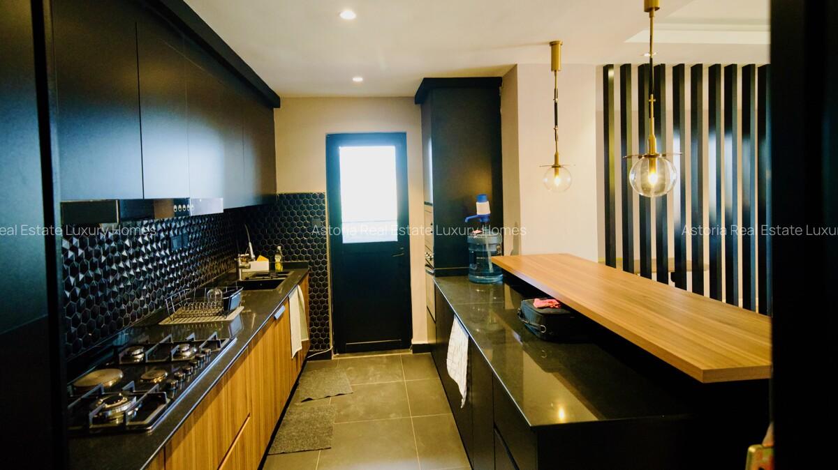 2 Bed Apartment with En Suite at 2026-412 3 Bed - 12