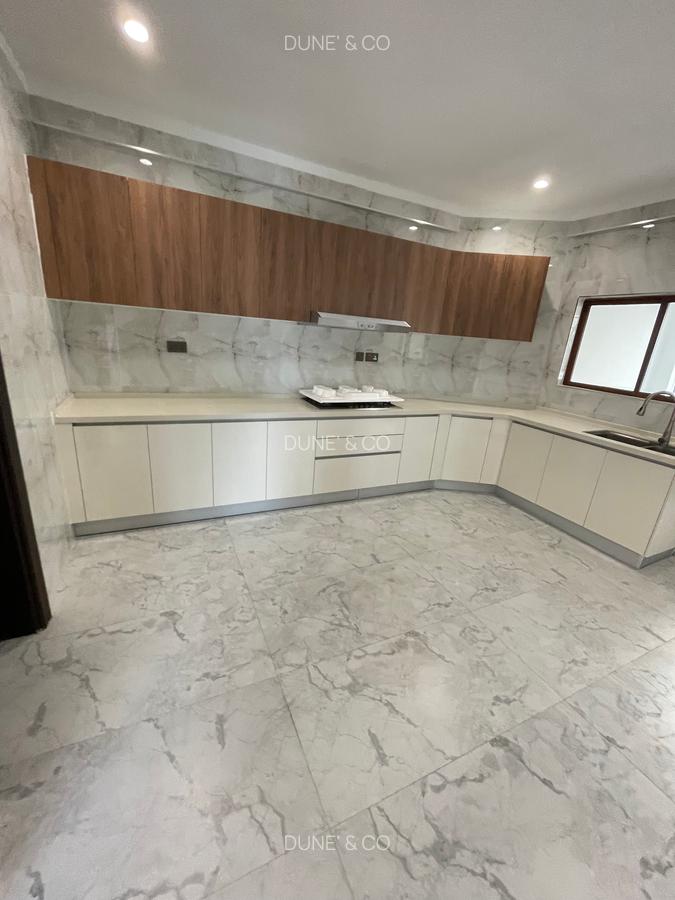 Serviced 3 Bed Apartment with En Suite in Kileleshwa - 10