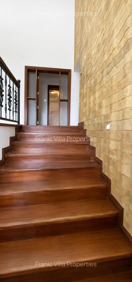 5 Bed Villa with En Suite at Kileleshwa - 16