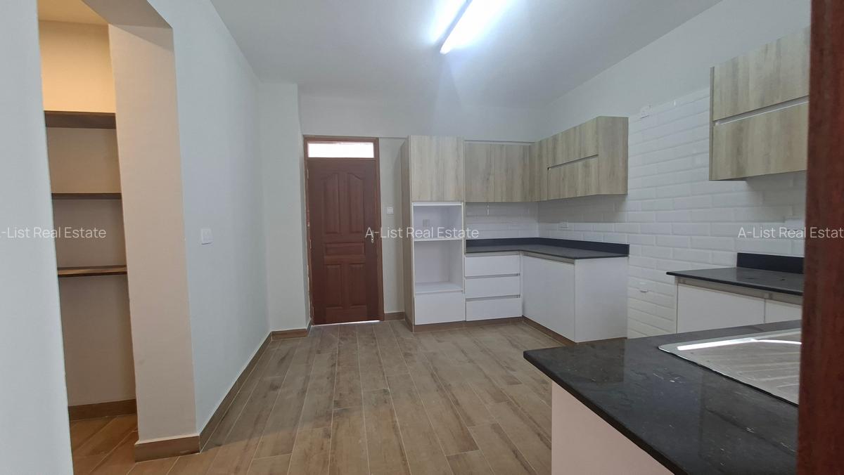 3 Bed Apartment with En Suite at Mandera Road - 7