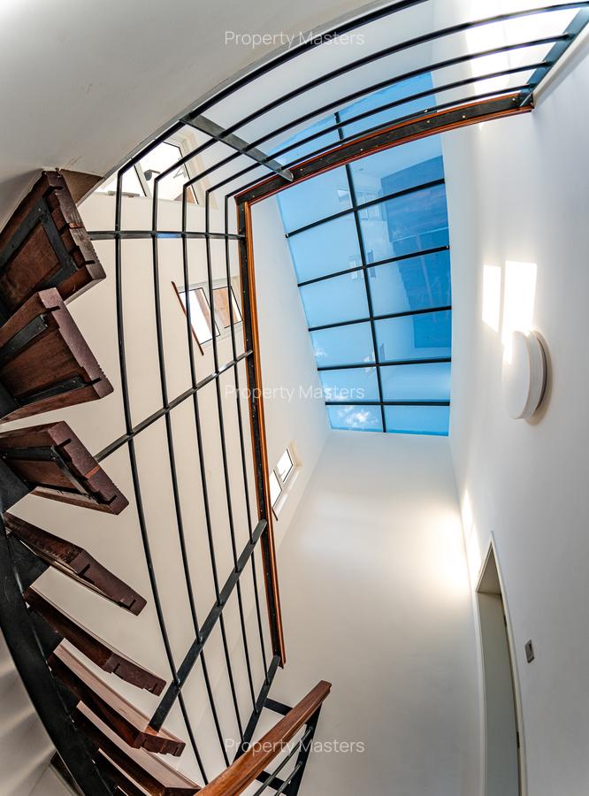 4 Bed Villa with En Suite at Kabasiran Avenue - 19