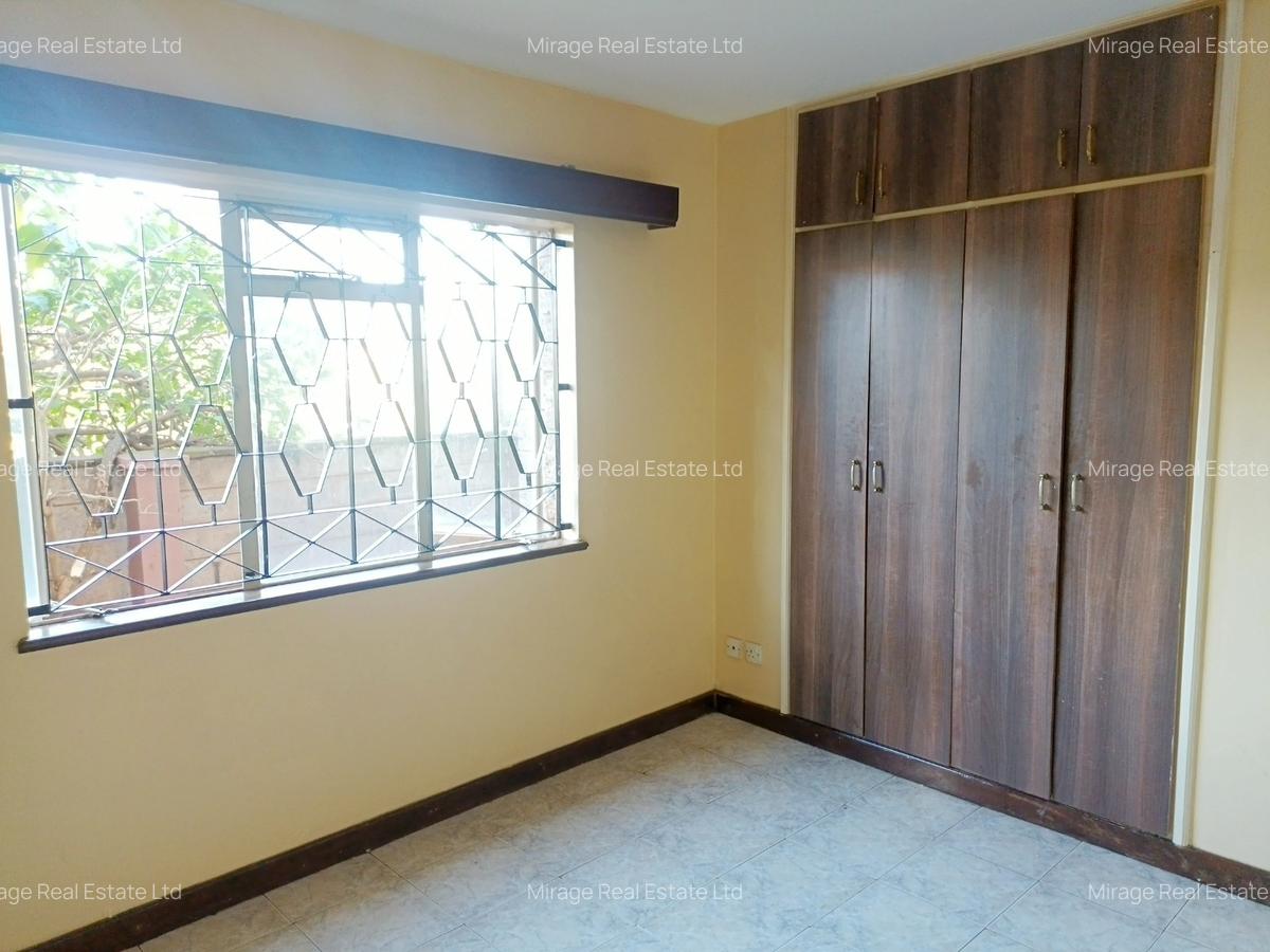 3 Bed Apartment with Parking in Kileleshwa - 9
