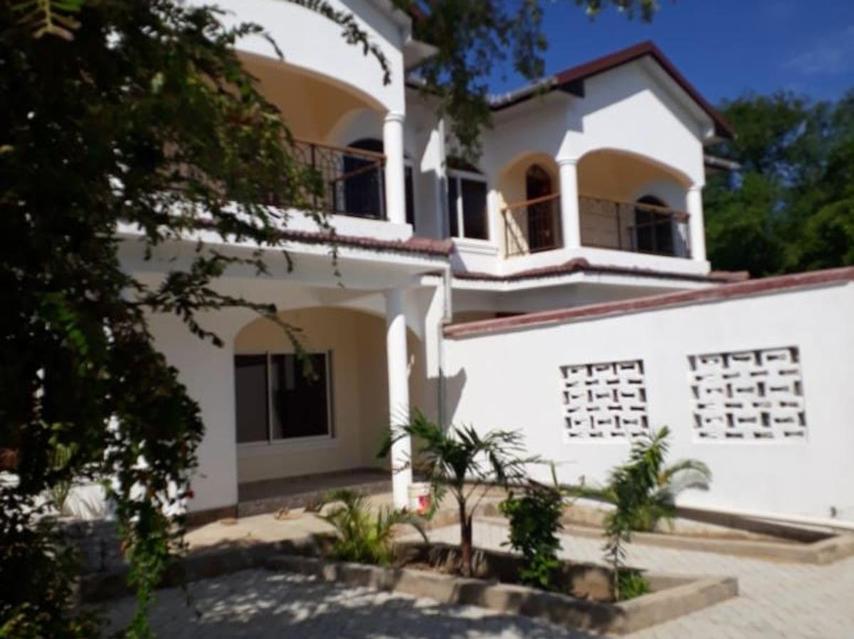 4 Bed Townhouse in Kilifi County - 4