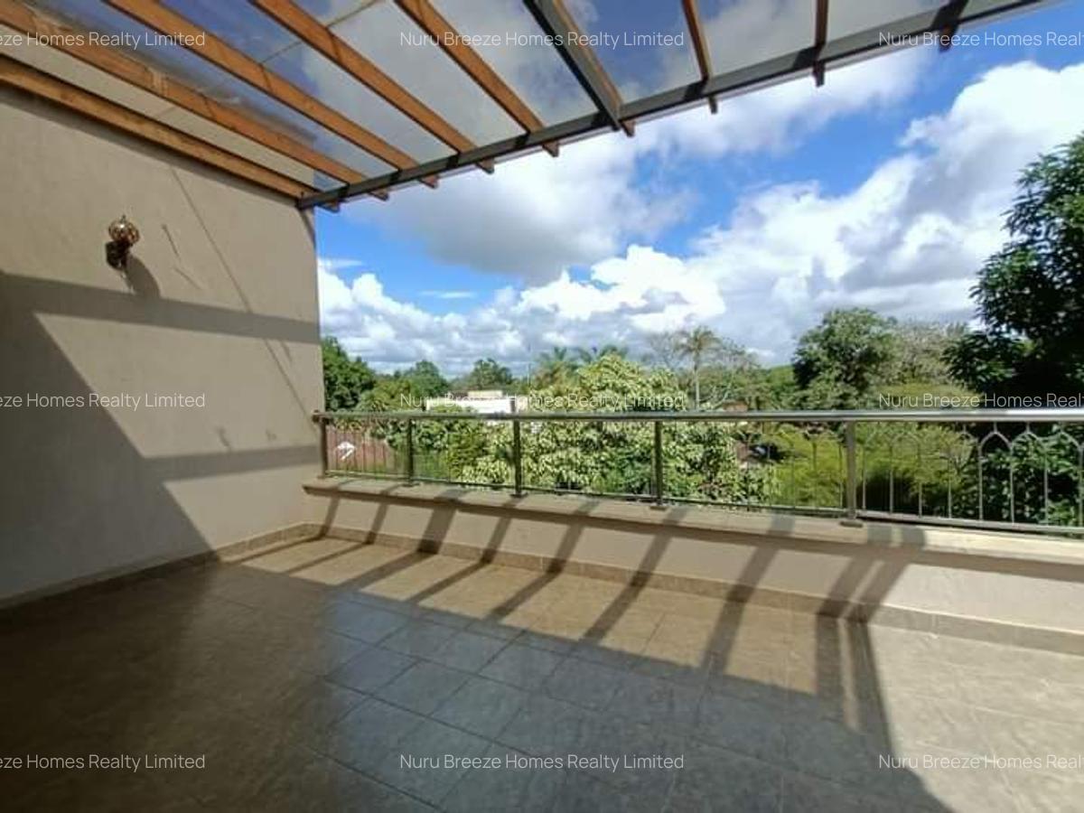 5 Bed Townhouse with En Suite in Lavington - 11