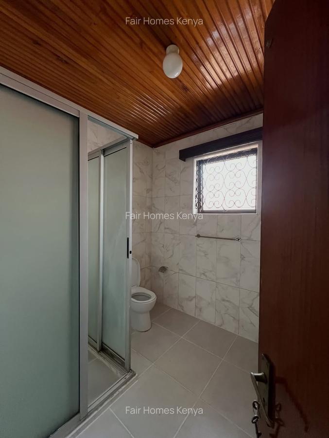 5 Bed Townhouse with En Suite at Kirichwa Road - 14