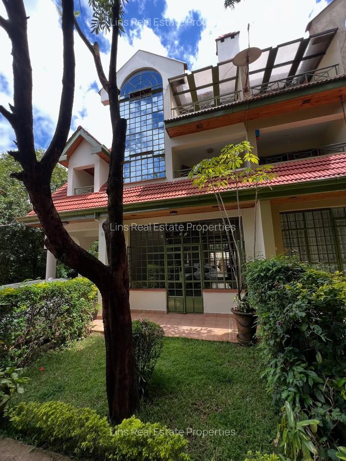 4 Bed Townhouse with En Suite in Lavington - 5