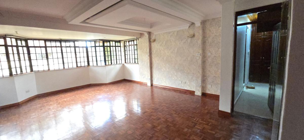 5 Bed Townhouse with En Suite at Lavington Green - 18