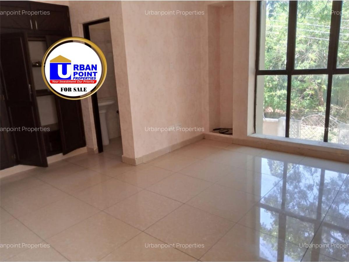 3 Bed Apartment with En Suite in Nyali Area - 7
