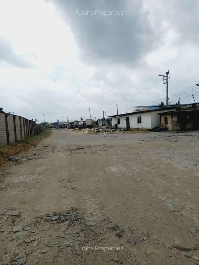 Warehouse in Changamwe - 7