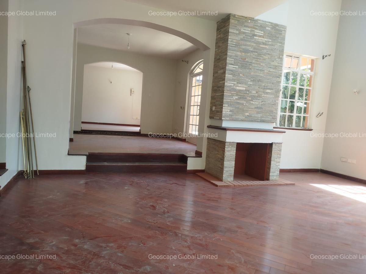 4 Bed House with En Suite in Karen - 8