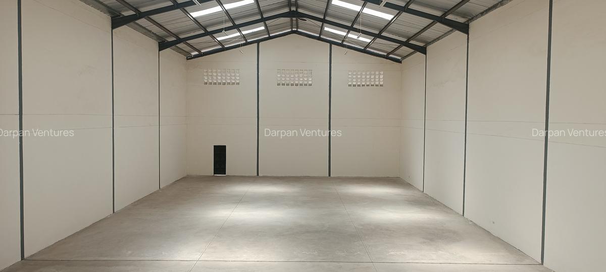 7,616 ft² Warehouse with Service Charge Included in Eastern ByPass - 9