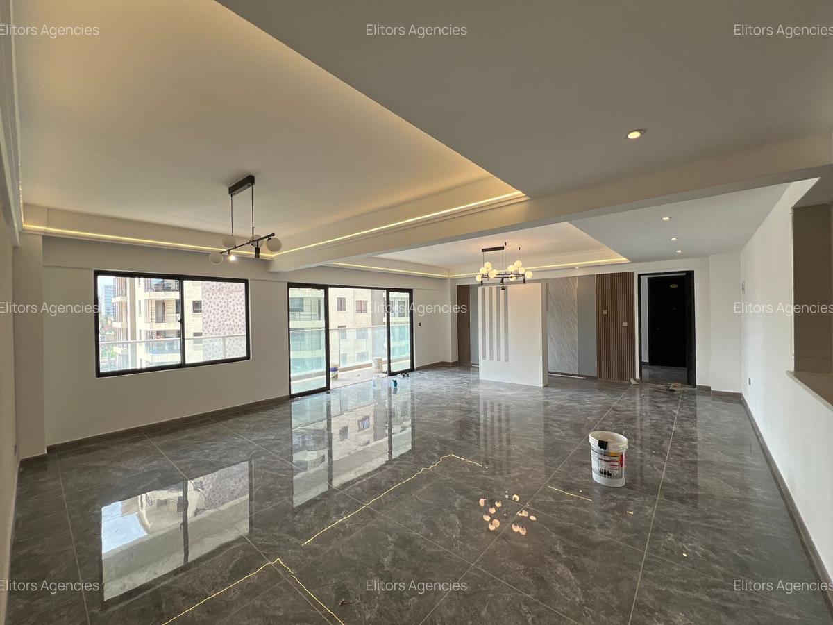 4 Bed Apartment with En Suite at Tabere Crescent - 3