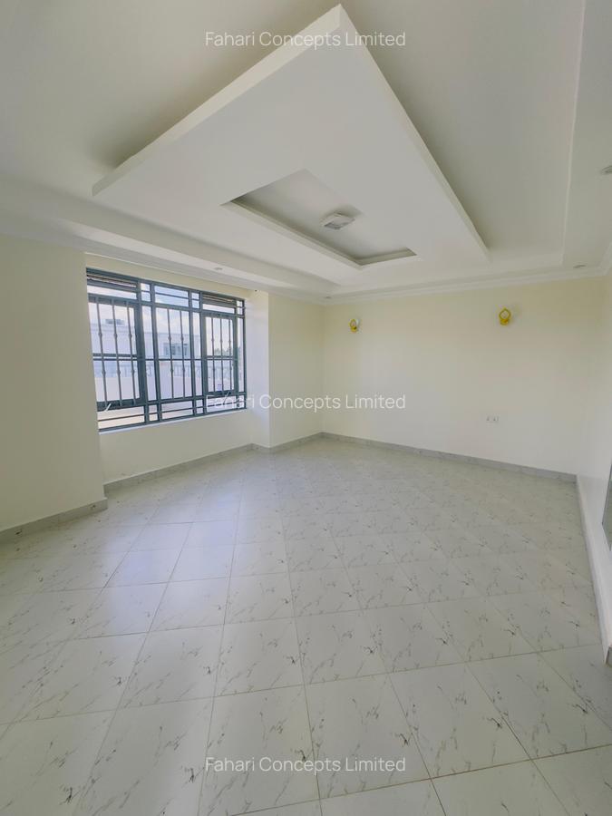 5 Bed Villa with En Suite at Mugutha - 18