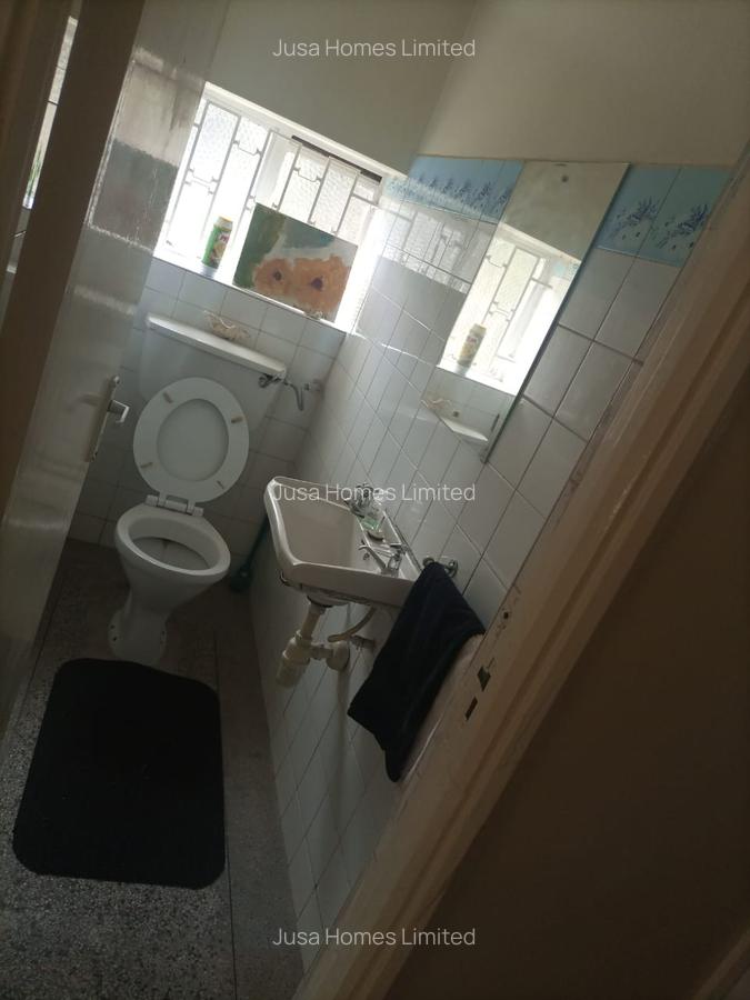 1 Bed House with En Suite at Kinga'Ara Road - 5