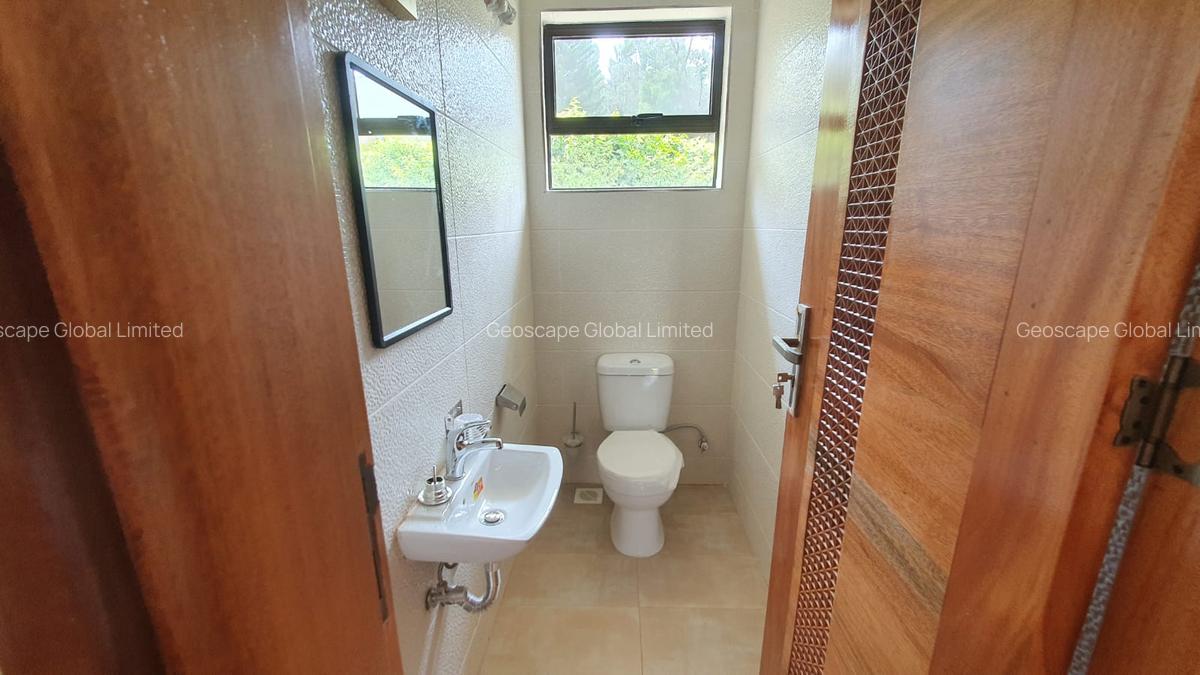 4 Bed House with En Suite in Karen - 6