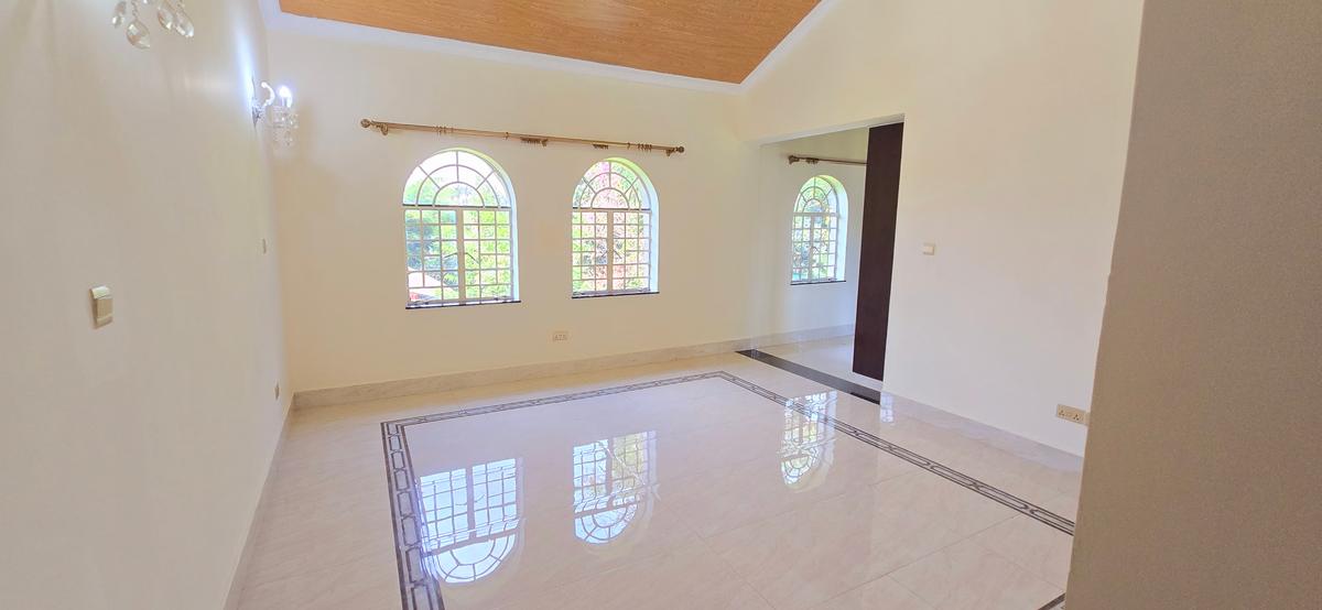 Commercial Property with Service Charge Included at Runda Grove - 12