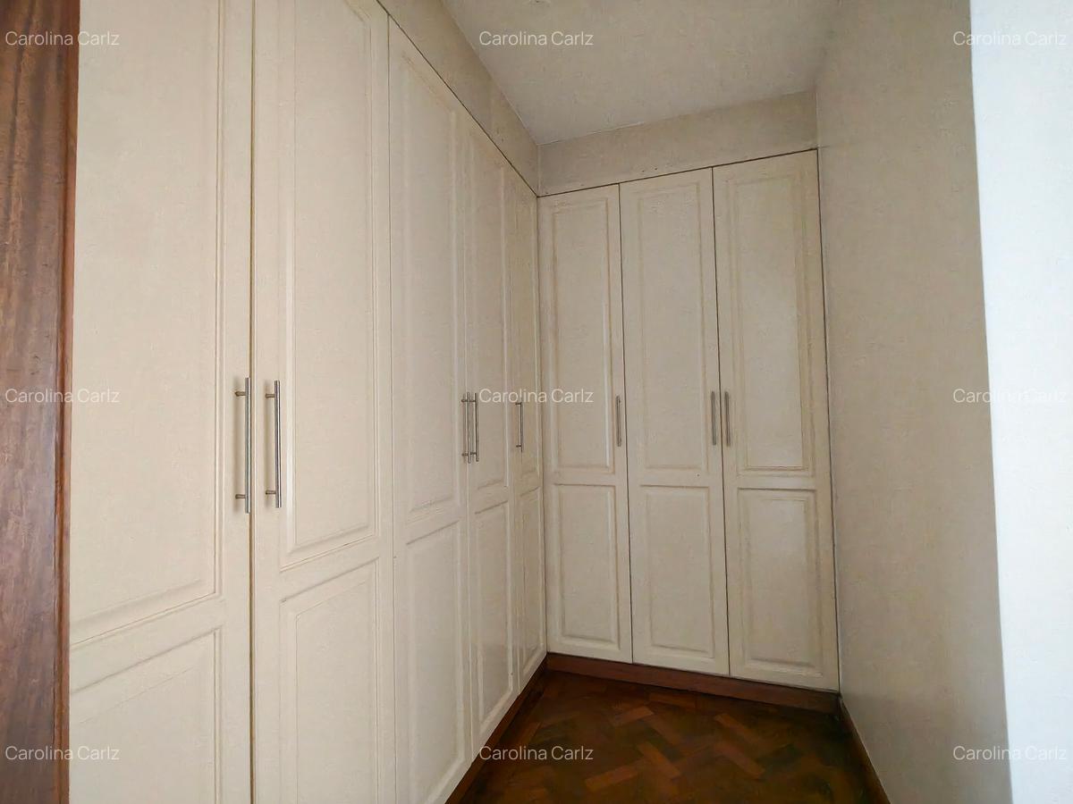 5 Bed House with En Suite at Loresho - 12