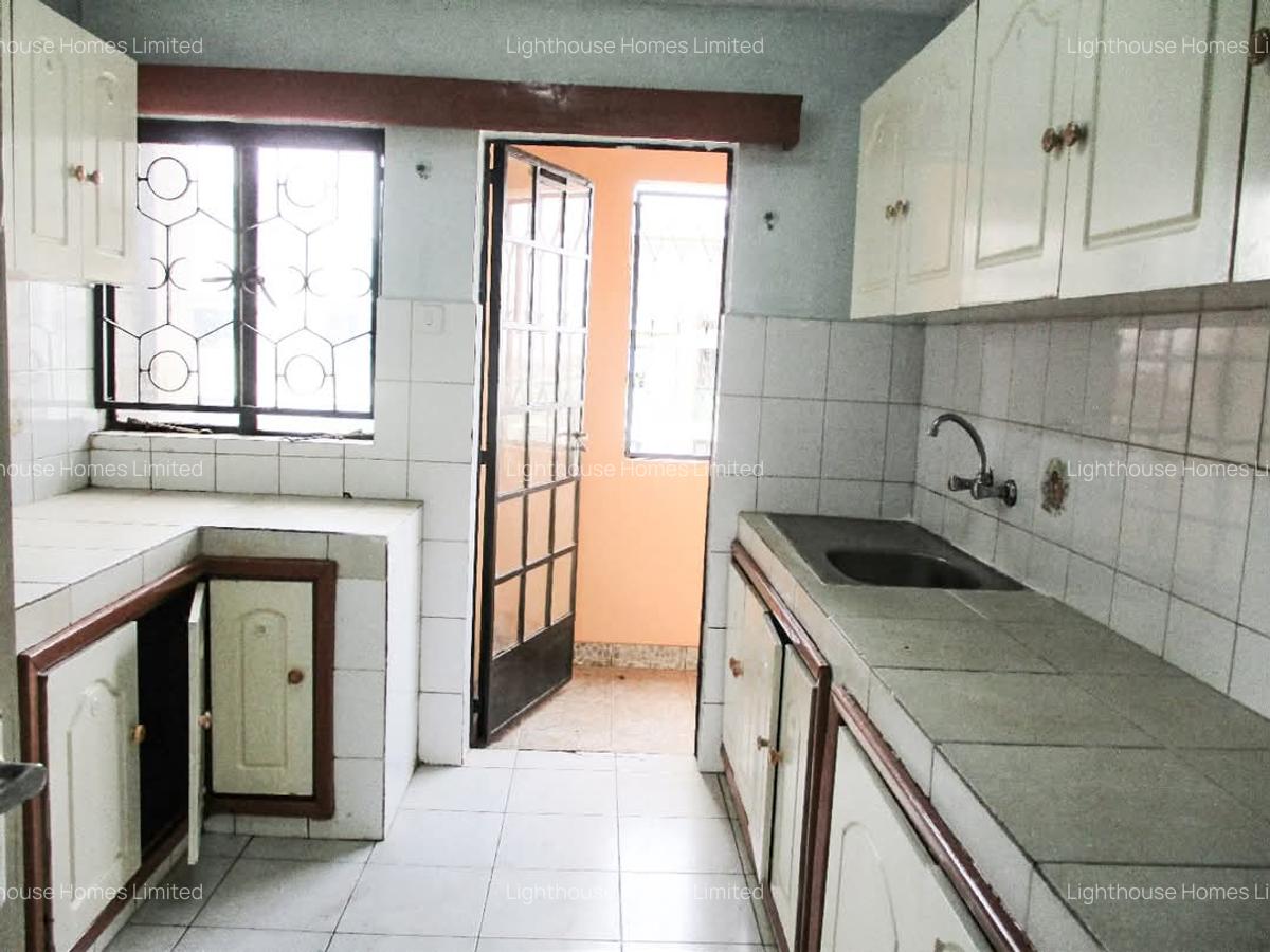 3 Bed Apartment with Parking at Lang'Ata Nhc Estate - 4