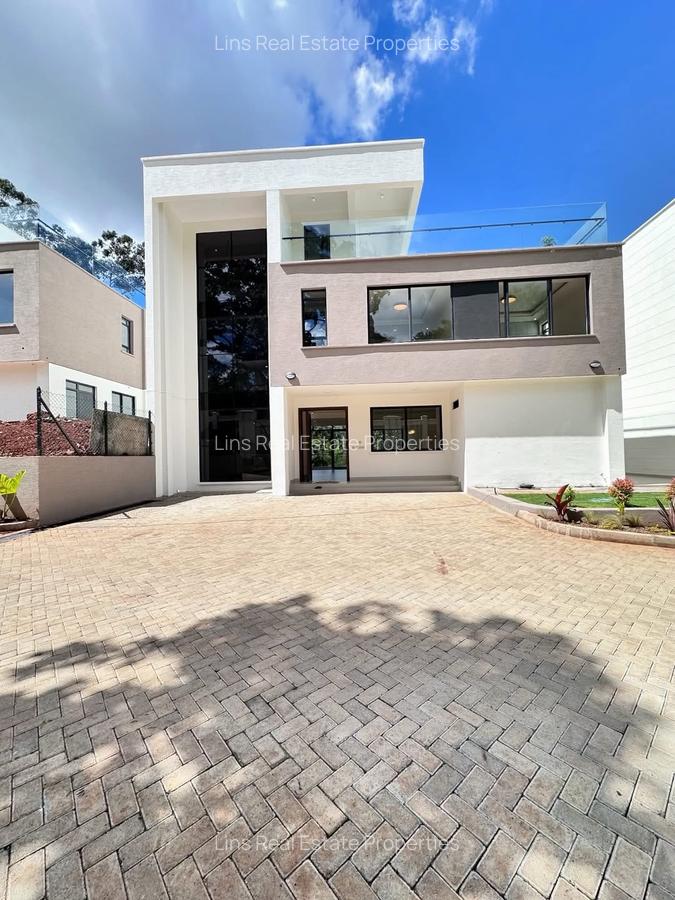 5 Bed Townhouse with En Suite in Kitisuru - 1