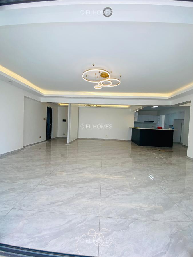 4 Bed Apartment with En Suite at Oledume Road - 1