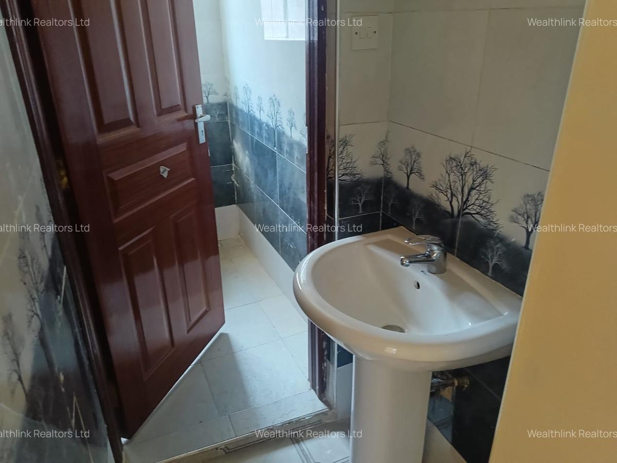 3 Bed Townhouse with Garden at Runda Palm - 12